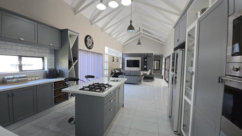 4 Bedroom Property for Sale in Leloko Lifestyle Estate North West